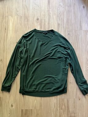 Universal Standard Forest Green Lightweight Pullover Sweatshirt - XS